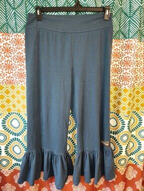 Matilda Jane Blue Ruffle Hem Knit Pants